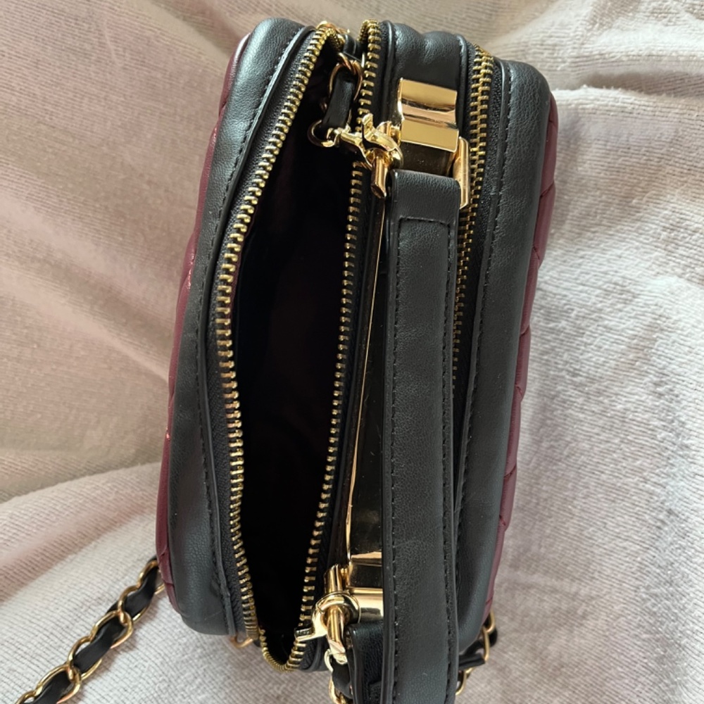 Purse - Picture 4 of 4